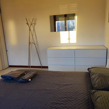 5 Beds Kitchen Appartement