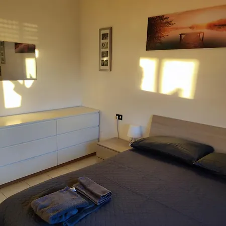 5 Beds Kitchen *